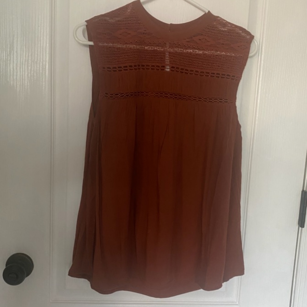 Old navy tank top